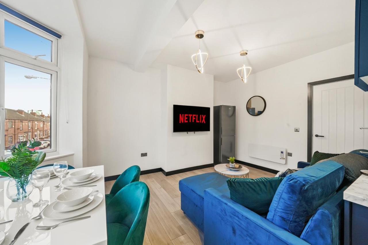 Stylish Yorkshire Gem - Sleeps 4 - Great Location Διαμέρισμα Castleford Εξωτερικό φωτογραφία