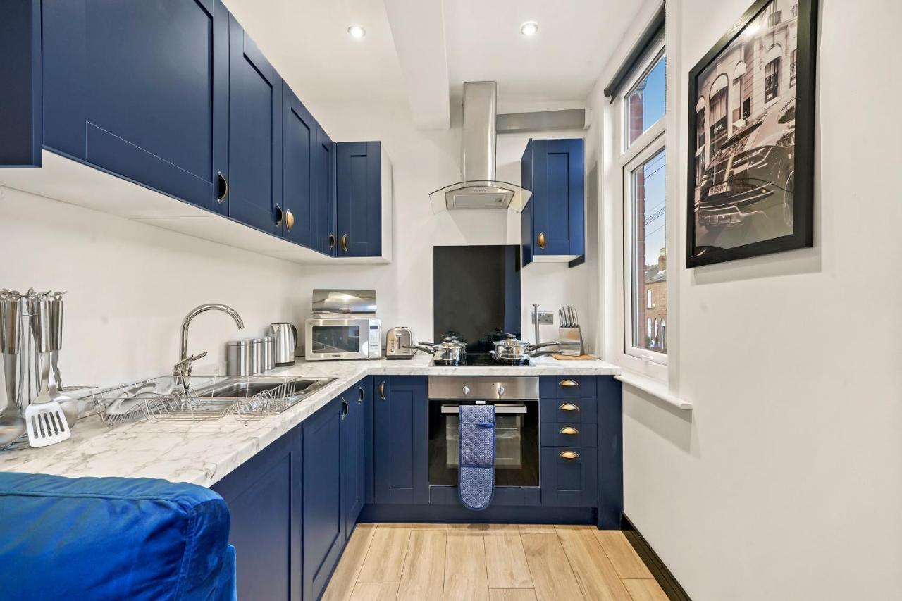 Stylish Yorkshire Gem - Sleeps 4 - Great Location Διαμέρισμα Castleford Εξωτερικό φωτογραφία